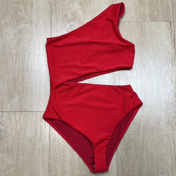 Beach riot Celine Cutout One-Shoulder One-Piece Swimsuit, red swim small 1197 - Picture 4 of 6